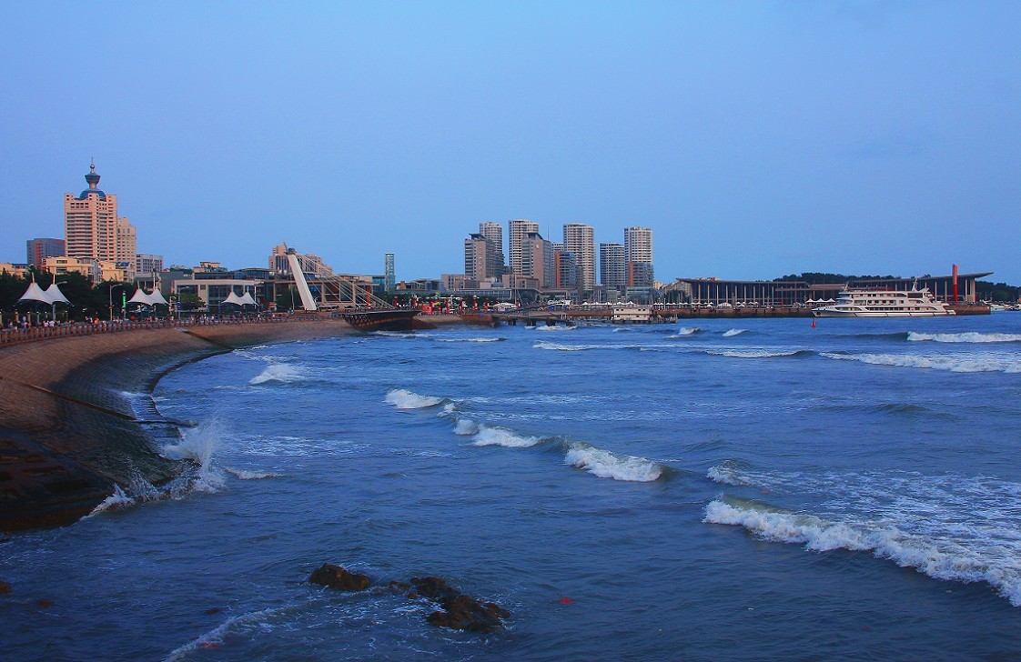 随拍扫街《海景和妹子还有潜水艇》