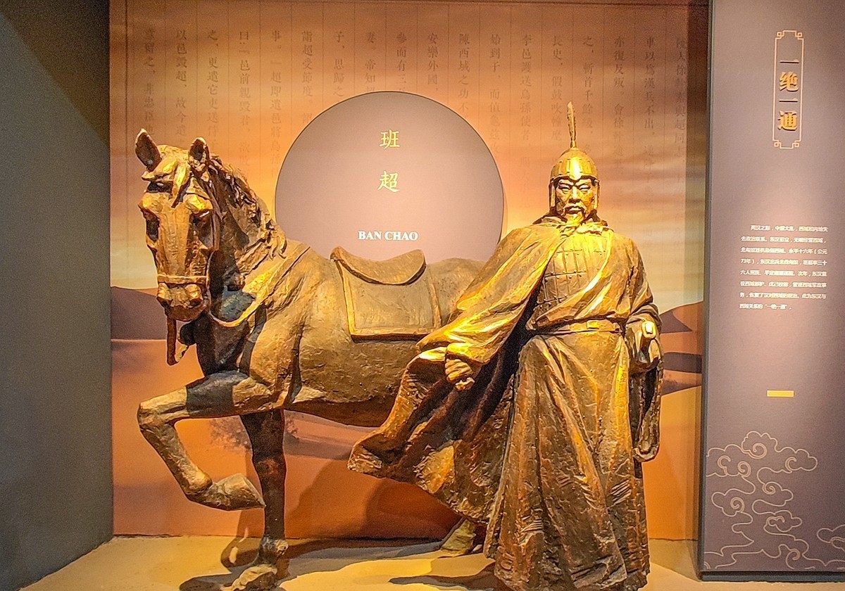 大美新疆骑游随拍——霍尔果斯国门文化展览馆