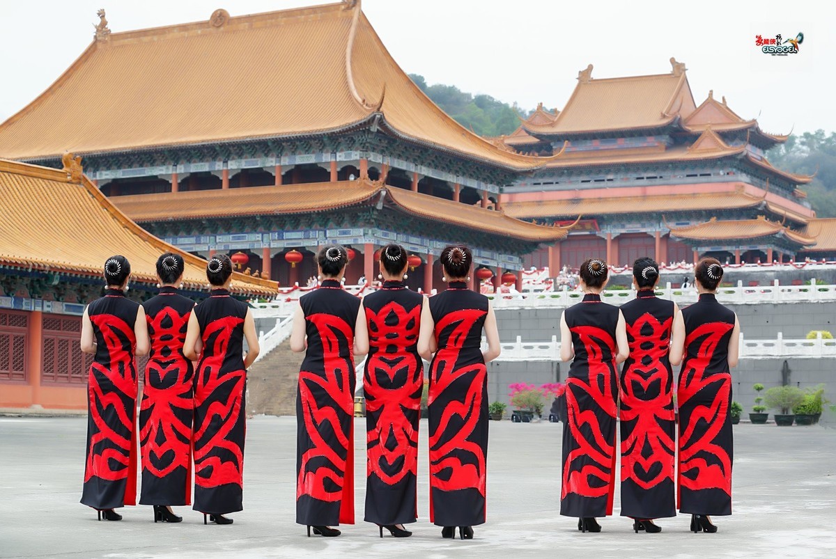 【影视城·九大美女】--梁祝、高妹、雯雯、卫红、小梅、清心、红卫、姐儿、于艳