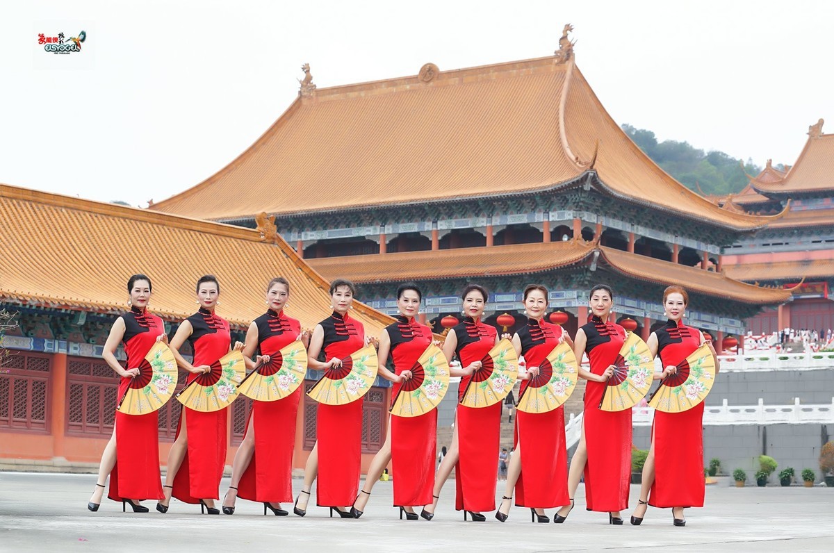 【影视城·九大美女】--梁祝、高妹、雯雯、卫红、小梅、清心、红卫、姐儿、于艳