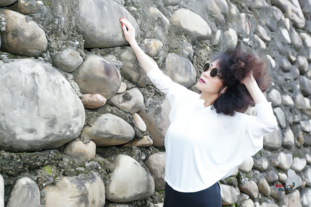 【阳山酷女】---方芳