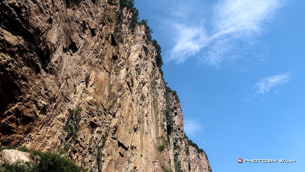 游郭亮村，走绝壁长廊