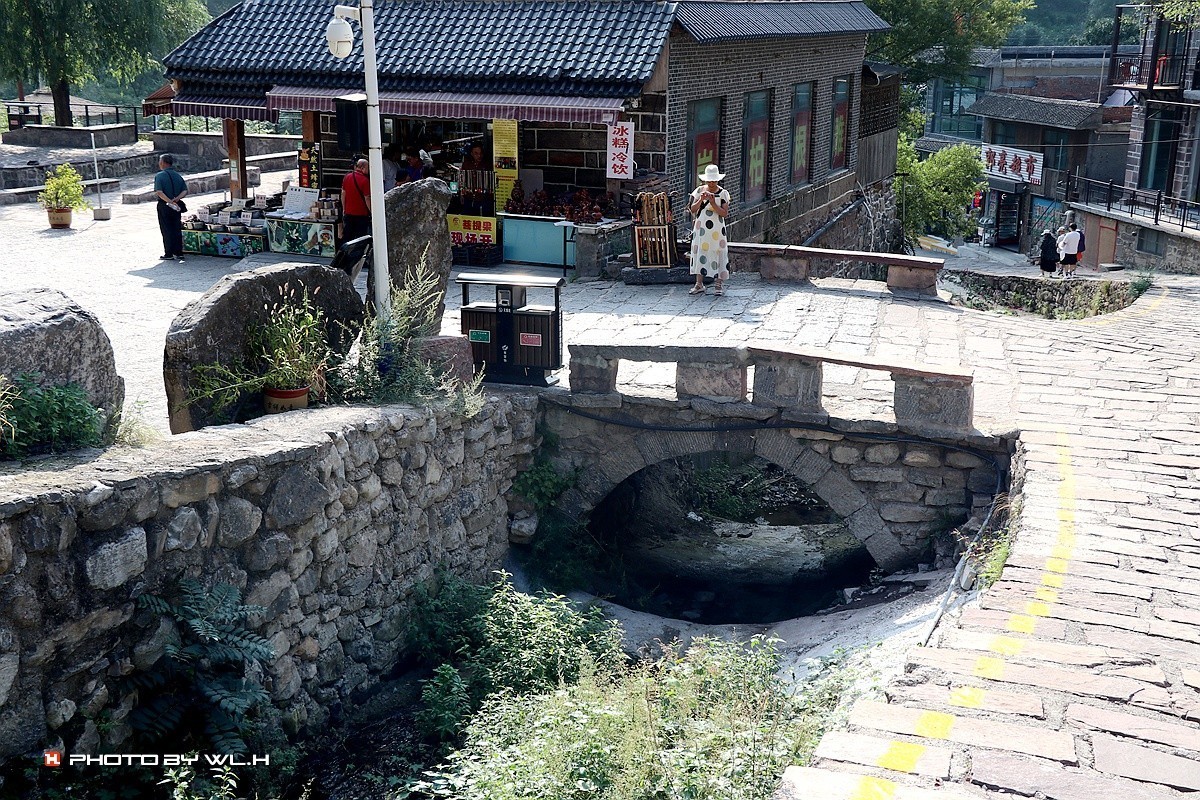 游郭亮村，走绝壁长廊