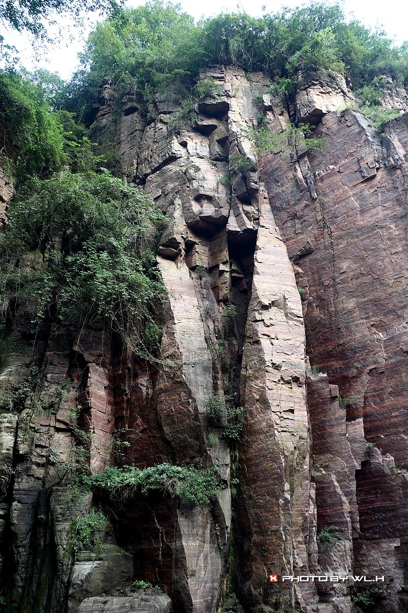 游郭亮村，走绝壁长廊