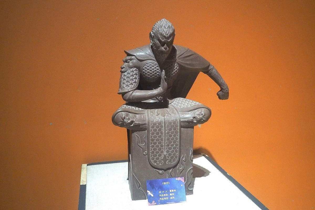 《2024河北工艺美术精品展》上