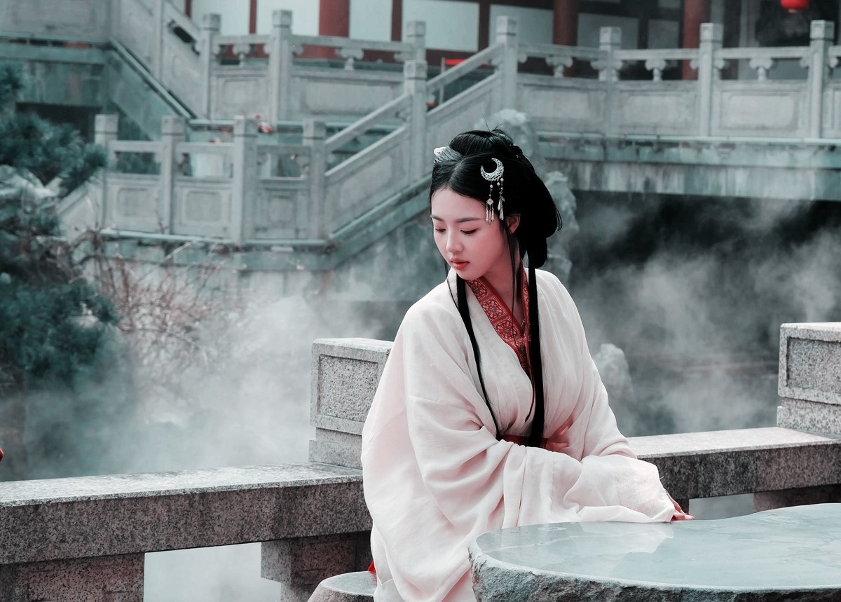 一组古装汉服女孩人像