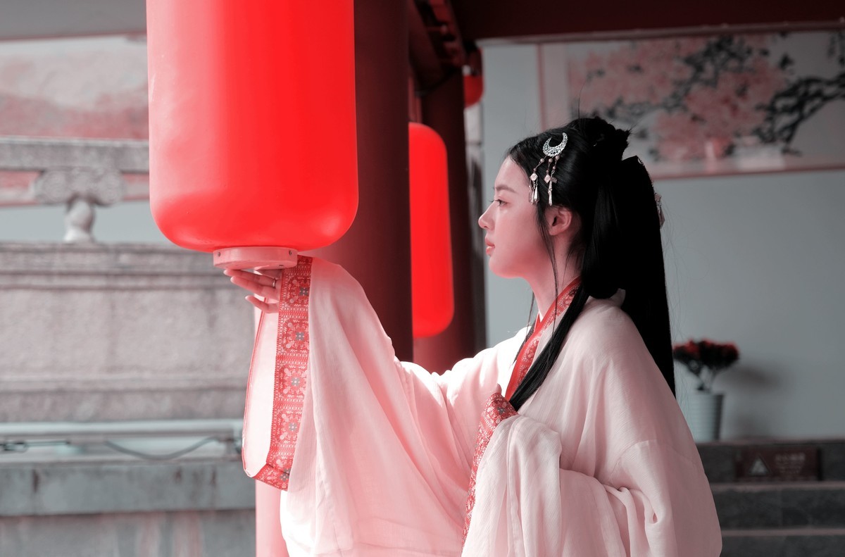 一组古装汉服女孩人像