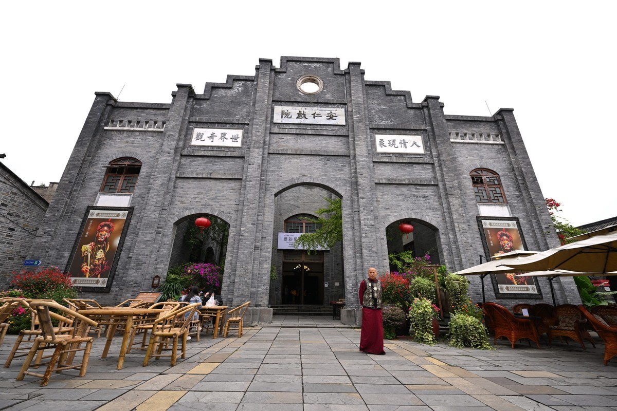 贺山水勇哥荣任合肥星空(中国)版主