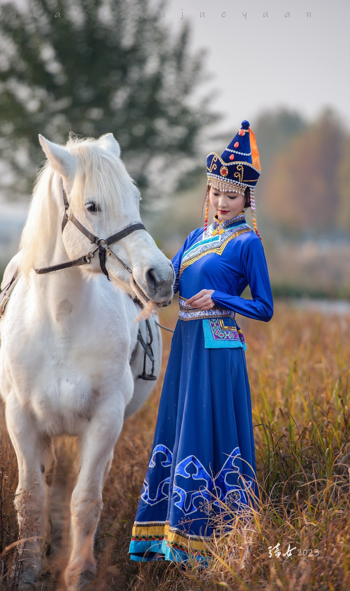 秋末人像【骑马女孩】