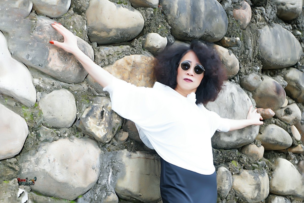 【阳山酷女】---方芳