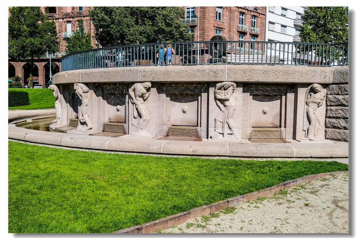 德中重镇曼海姆（Mannheim）