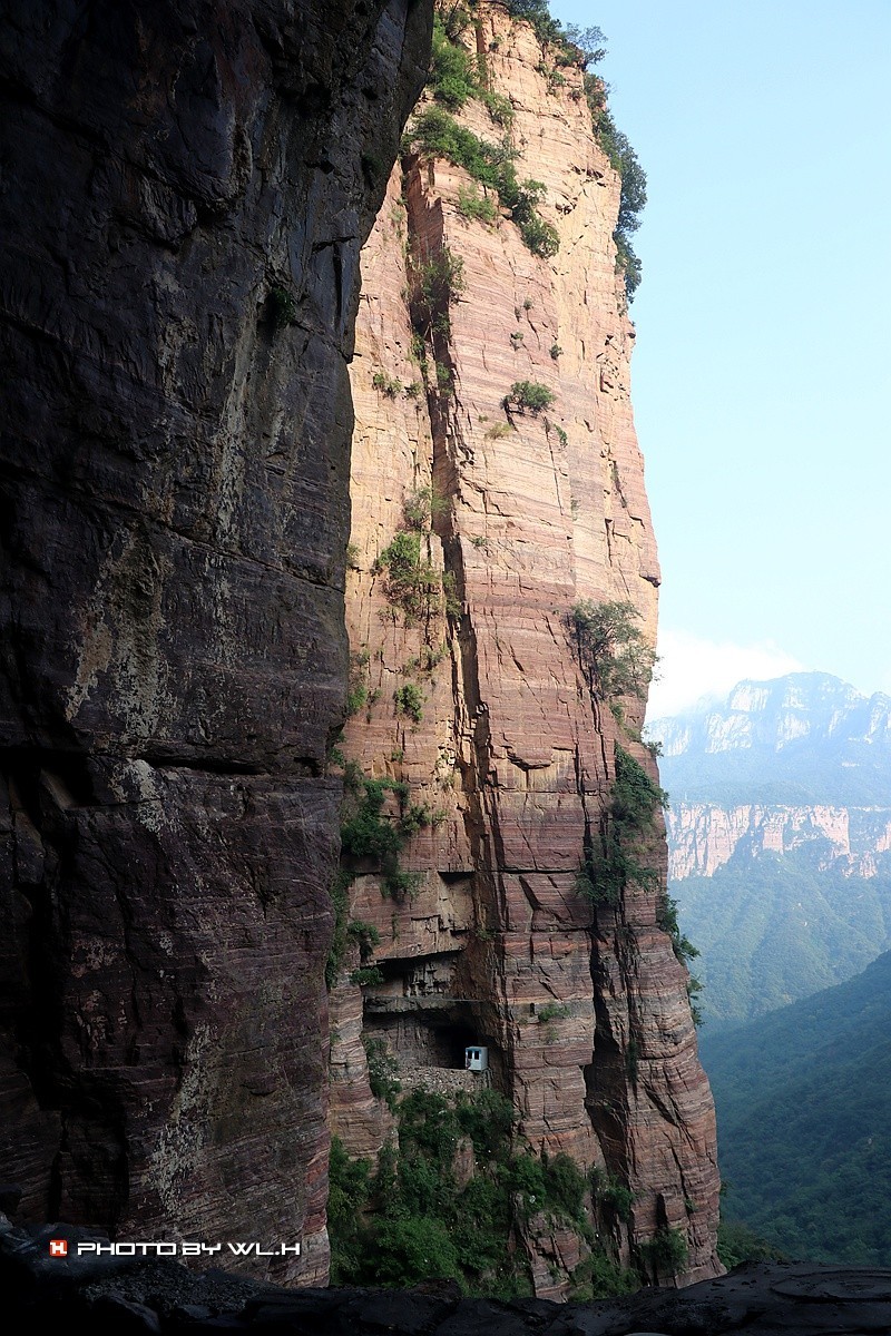 游郭亮村，走绝壁长廊