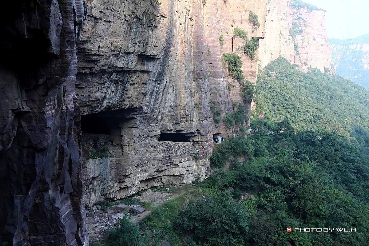 游郭亮村，走绝壁长廊