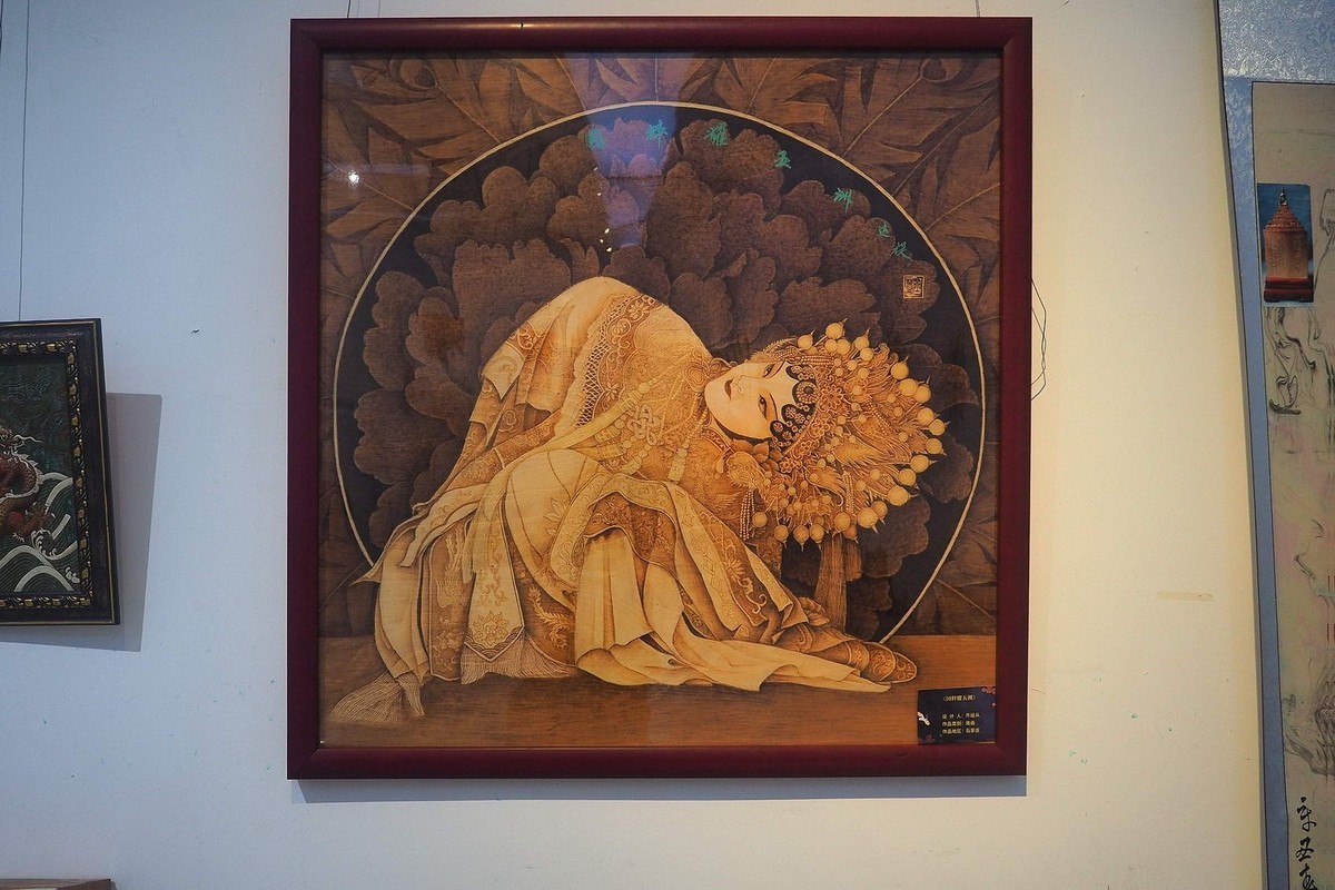 《2024河北工艺美术精品展》上