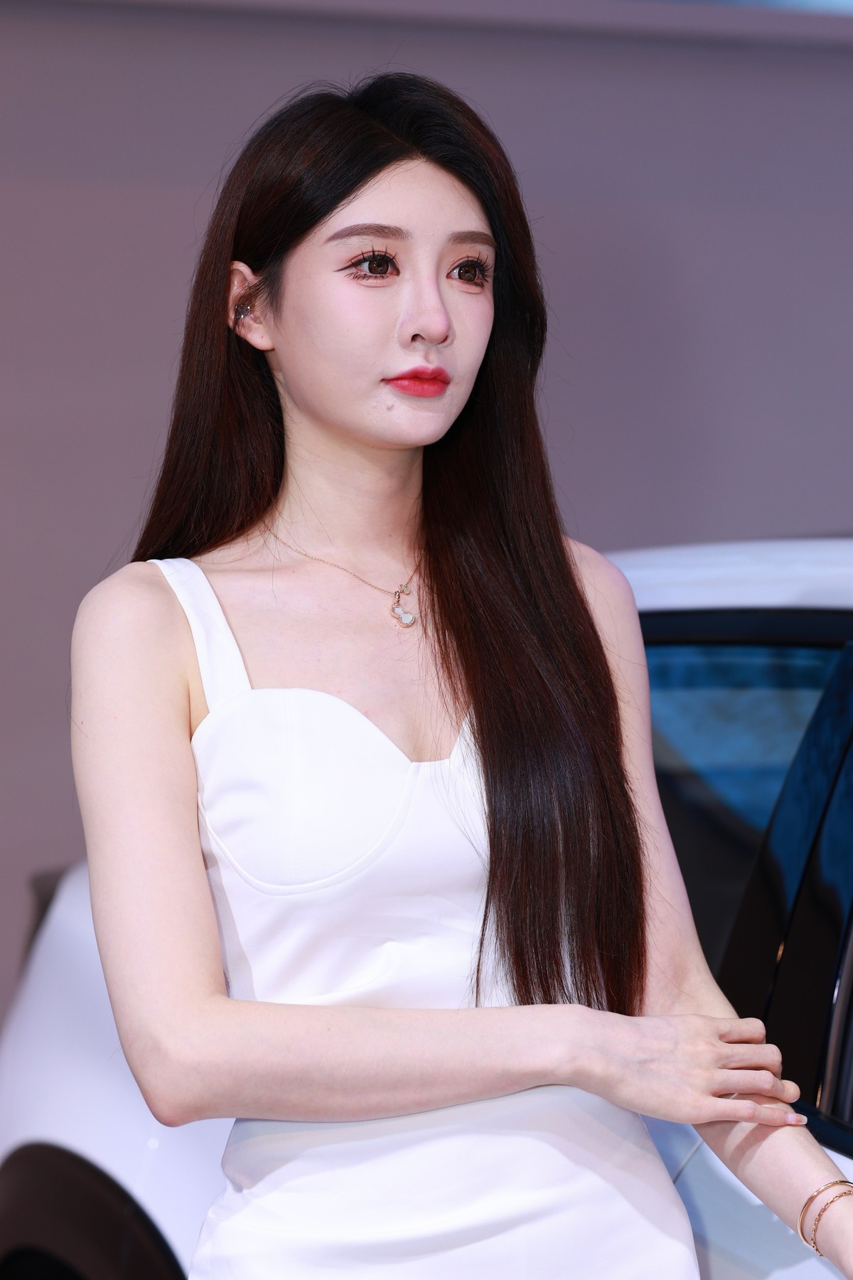 佳能R6-2拍车展模特