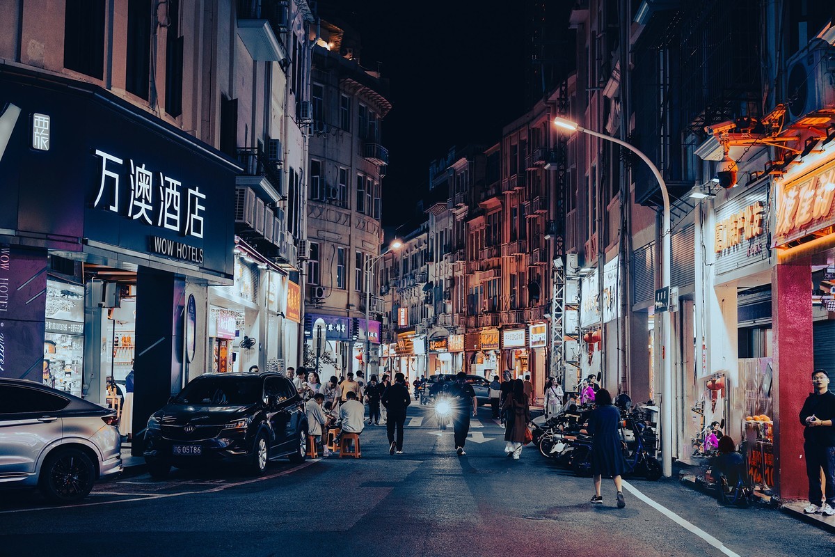 夏门中山路之夜