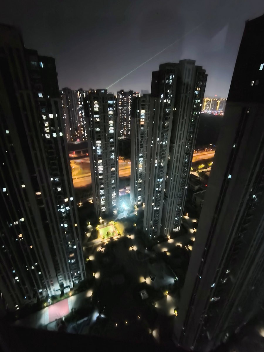 漫步星城 走街串巷（677）黄花数字贸易港