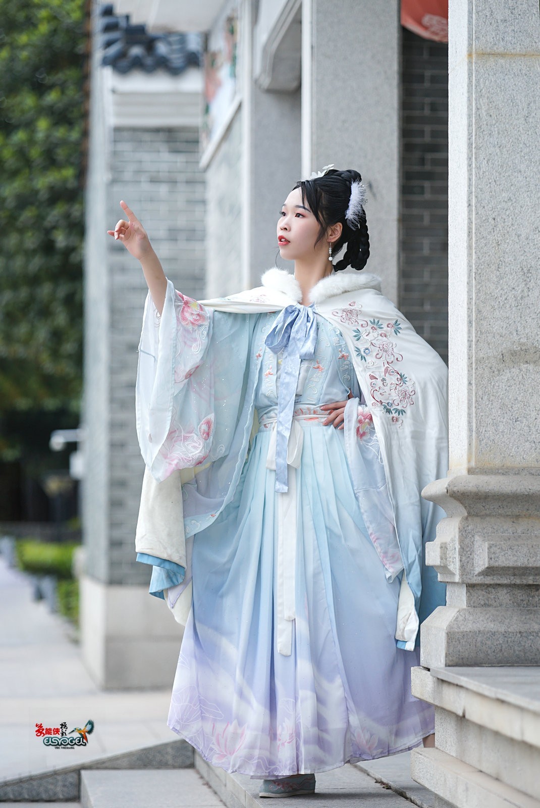 【冬季汉服少女】--- 大华