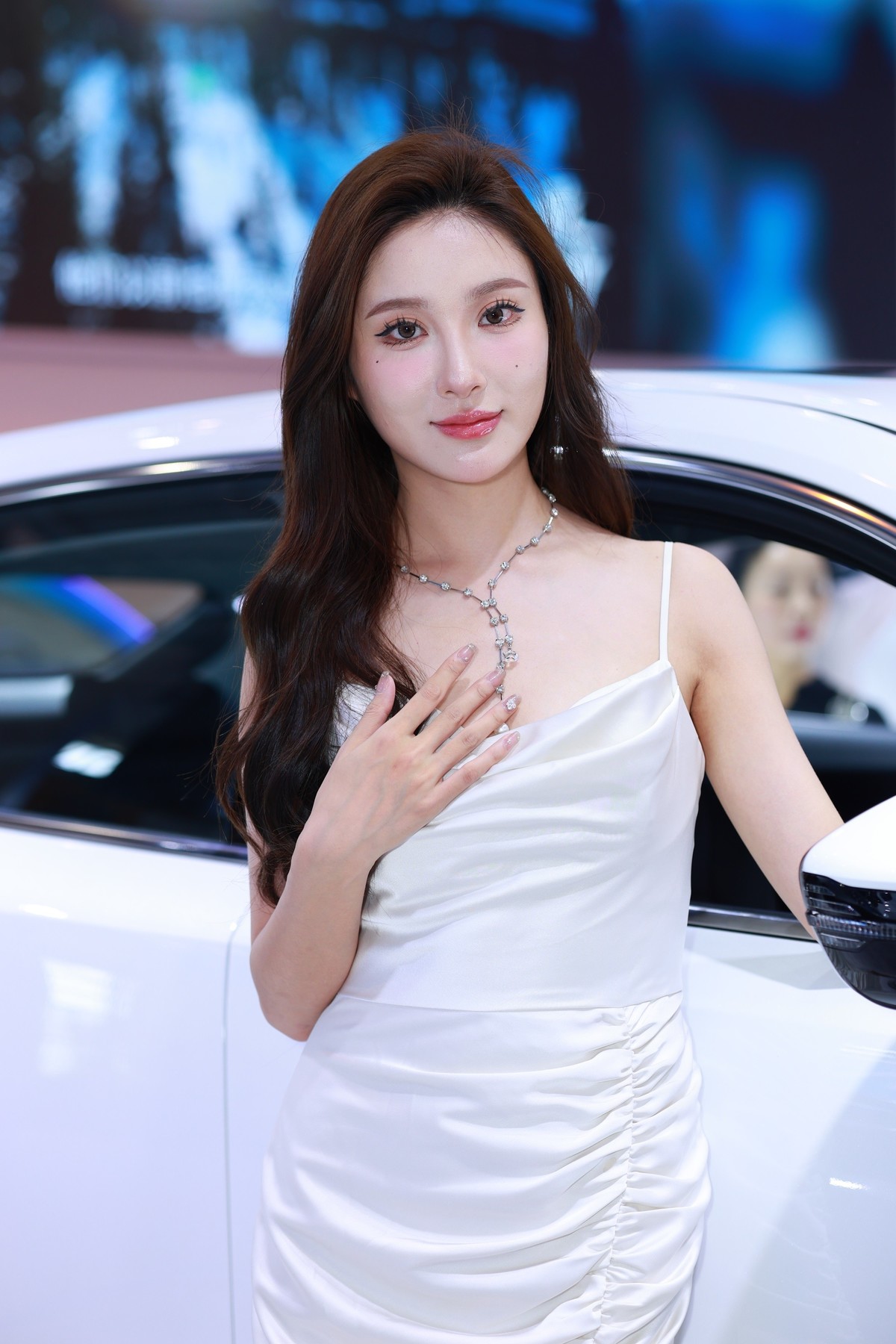 佳能R6-2拍车展模特