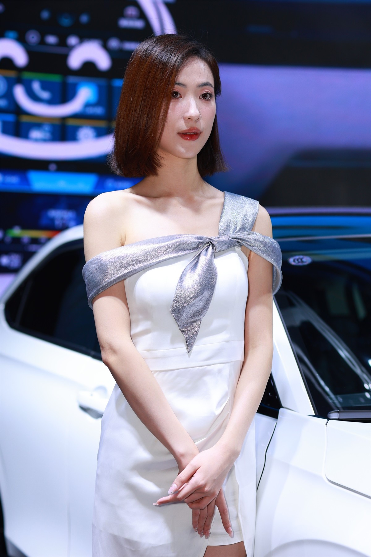 佳能R6-2拍车展模特