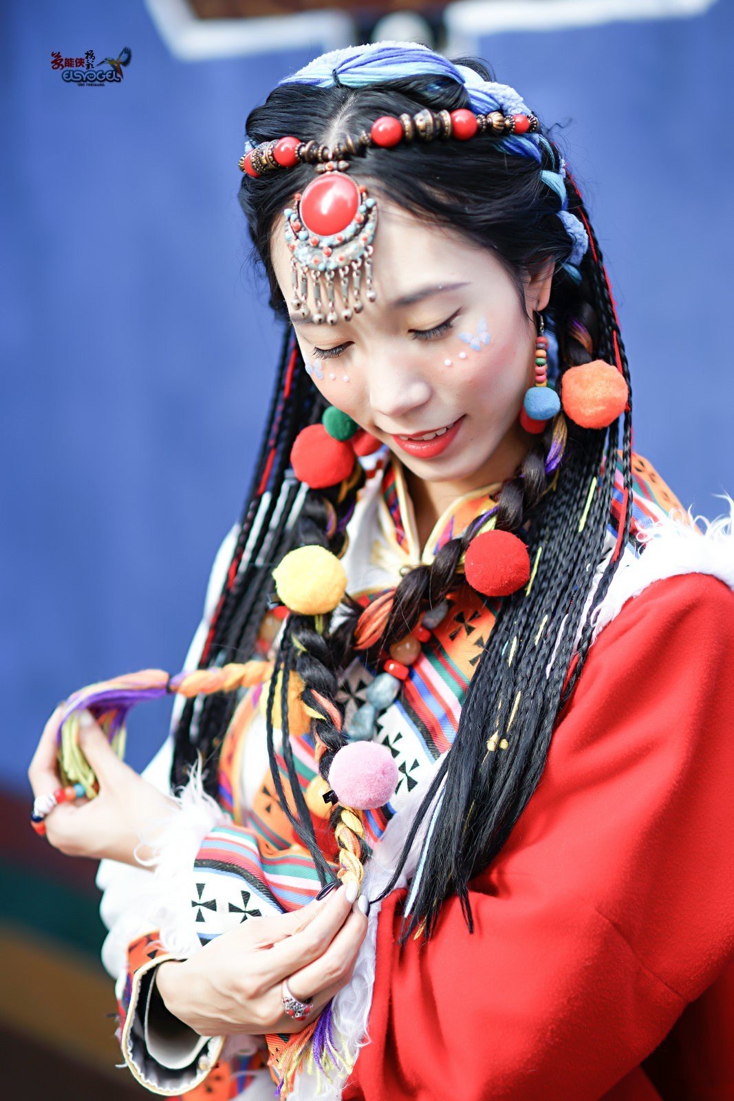 【布拉格藏女】--- 珊珊