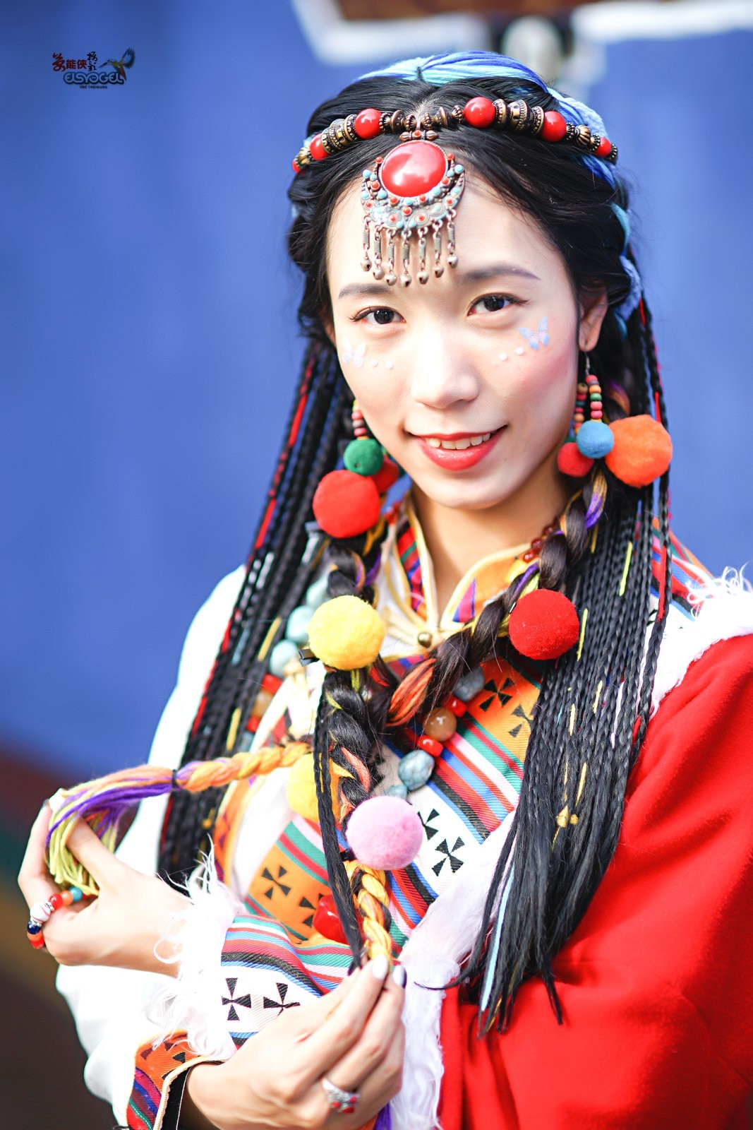 【布拉格藏女】--- 珊珊