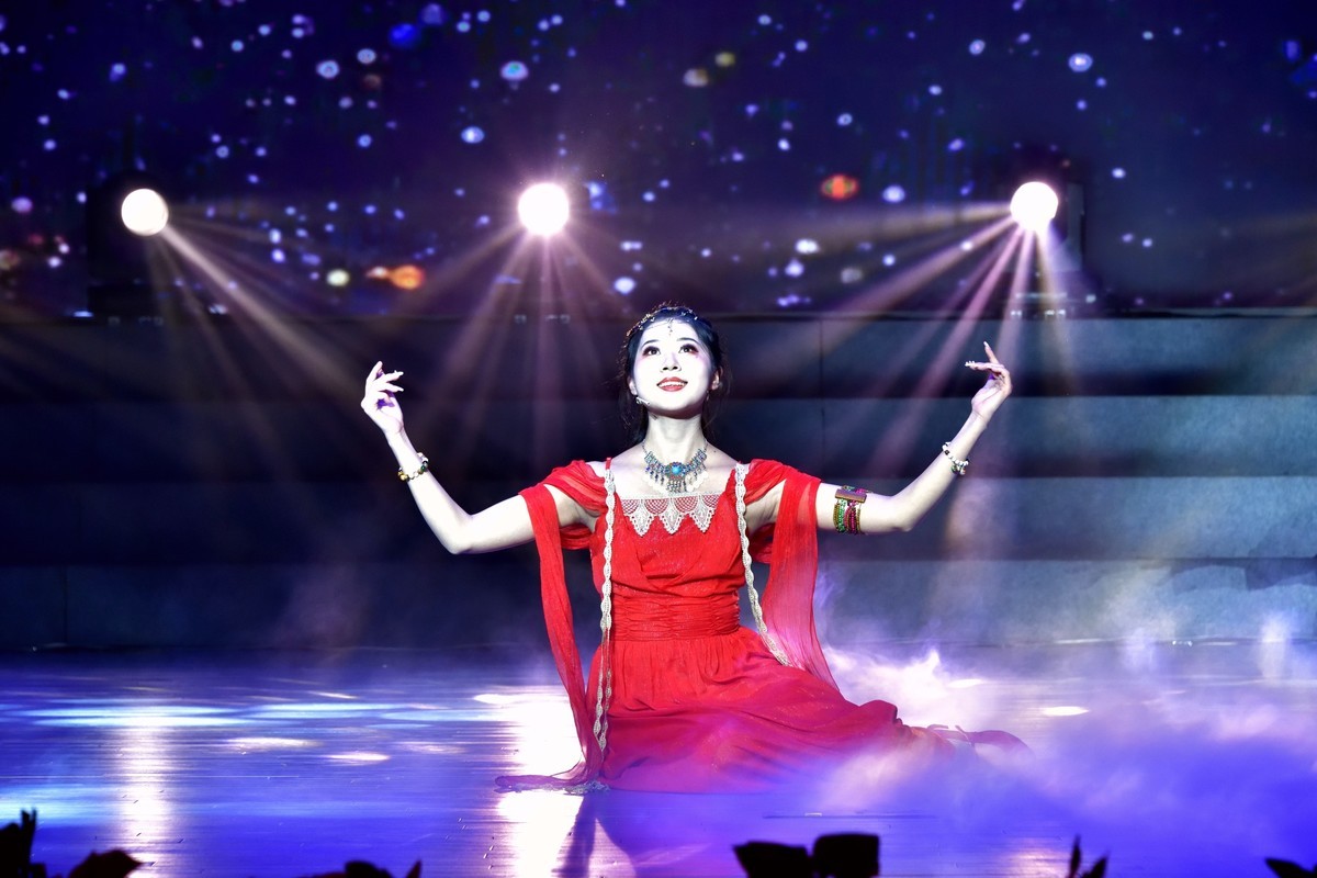 盂县第七届网络春晚（10）-歌曲草木生（2）