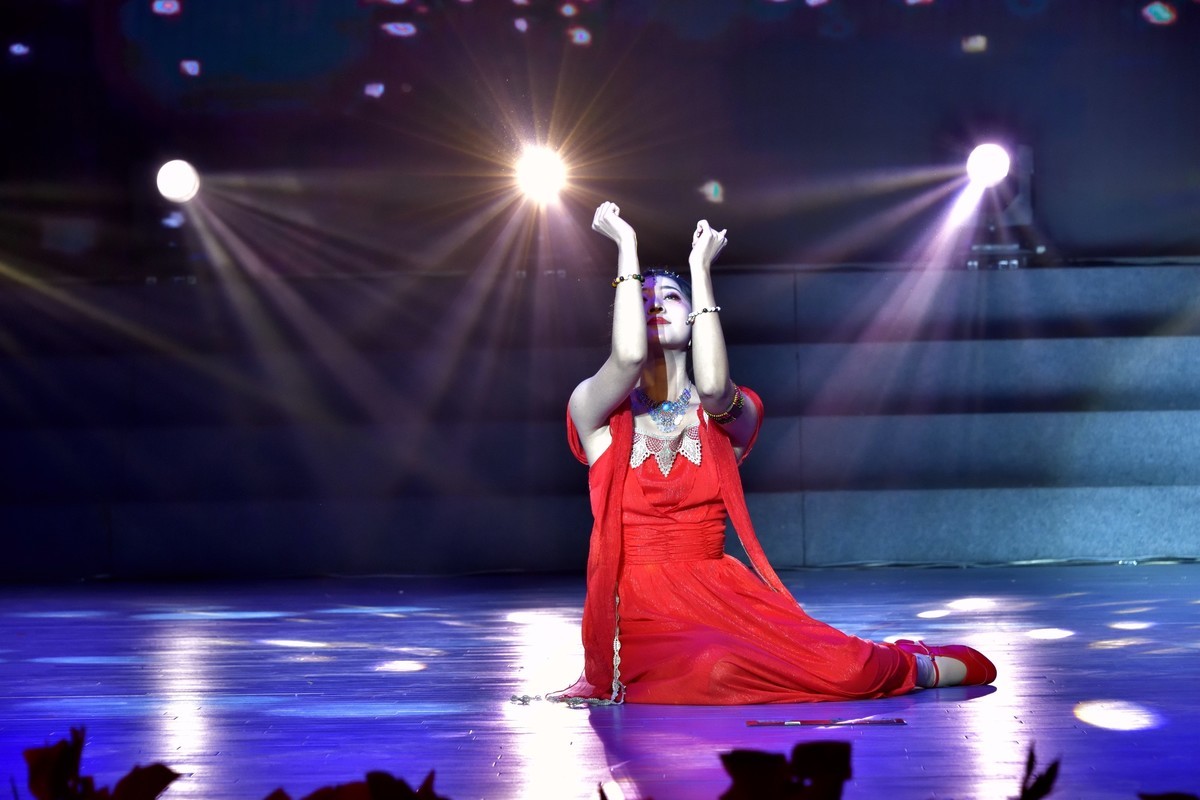 盂县第七届网络春晚（10）-歌曲草木生（2）