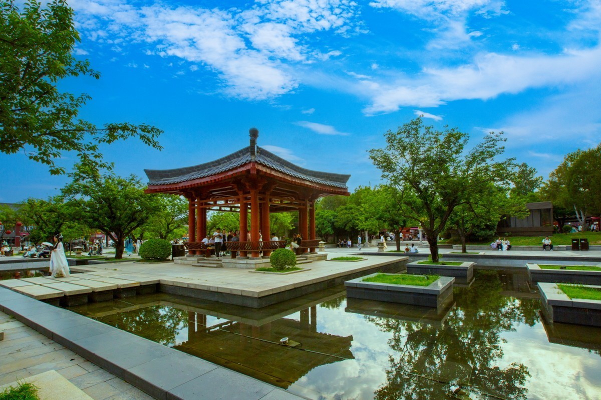 西安大雁塔广场