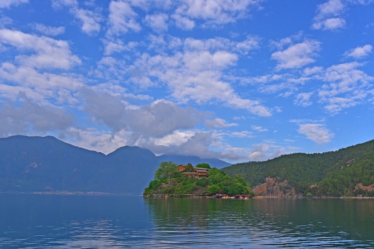 泸沽湖  王妃岛1-1