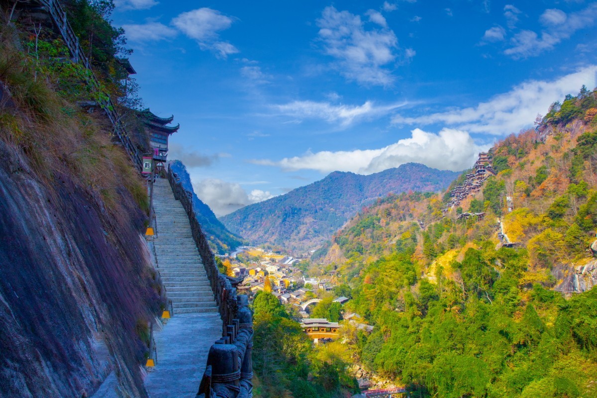 望仙谷景区在哪儿 ChMkLWorgYyIVboaAATG674kB_sAAIz3AJcKcwABMcD497.jpg