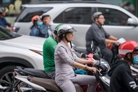 a9+FE 135mm f1.8 GM ( 胡志明市抓拍 )