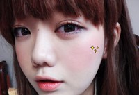 美女的姿势:初入象牙塔 第一个标配的妆容