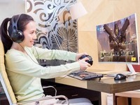 看看你适合买曲面显示器吗?