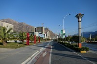 路过广场