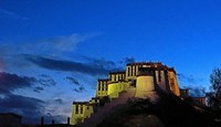 天上西藏------ 夜色布达拉(一)