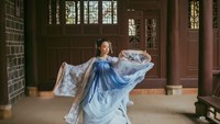小痰盂拍汉服