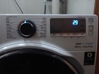 星空体育平台明眸蓝水晶滚筒洗衣机天寒地冻洗衣神器