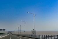 走上港珠澳大桥