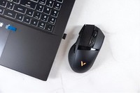 更适合右手,操作更丝滑,雷柏VT350S双模游戏鼠标体验