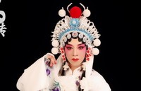 我的京剧照-京剧白蛇传断桥--旦角青衣花衫--美不美