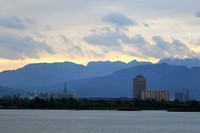 刚才随拍了几张