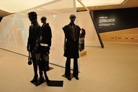 P档,对黑色把握得很好