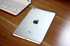 屌丝越级高富帅，ipad mini2变身笔记本，办公室好拉风。