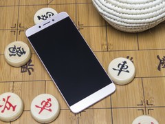 黑马变骏马！这款手机为什么升级不涨价？