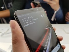 华为Mate10评测：徕卡/保时捷加持 颜值性能超棒