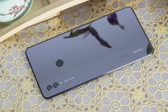 总给国人惊喜，荣耀Note10双Turbo加持下的冷酷游戏体验