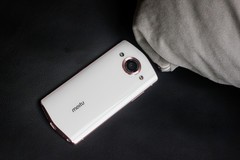 #自拍大明星美图M6#没有绝对最好的手机，只有最懂女人的手机