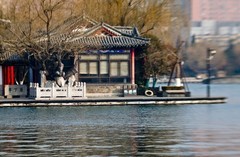 早春——明湖小景