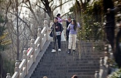 早春——明湖小景